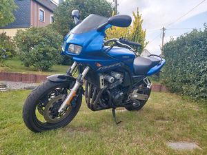 YAMAHA FZS600 FAZER