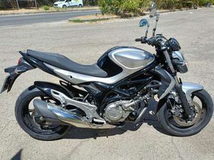 SUZUKI GLADIUS 650 SFV ARGENTO