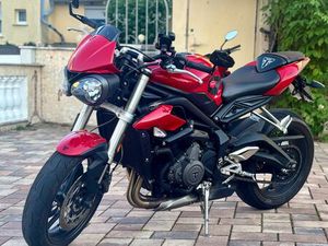 TRIUMPH STREET TRIPLE 765 S