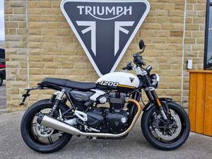 NEW TRIUMPH SPEED TWIN 1200 FOR SALE IN SHIPLEY