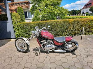 SUZUKI INTRUDER VS750