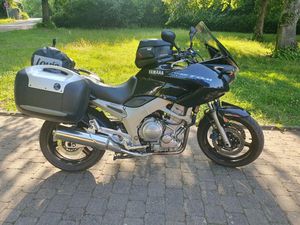YAMAHA TDM 900