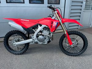 HONDA CRF 250 R - NU I LAGER • 2026