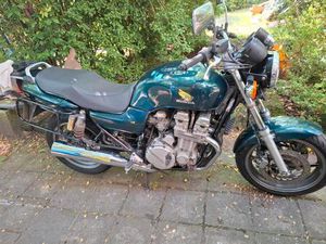 HONDA RC SEVEN FIFTY