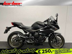 YAMAHA XJ 6 DIVERSION ZWART