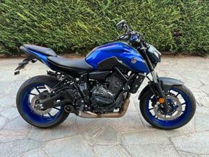 YAMAHA MT07 2023 AKRAPOVIC