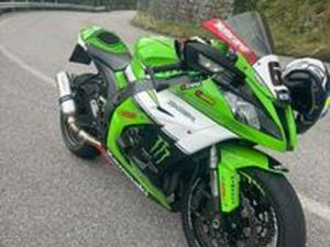 KAWASAKI NINJA ZX10R