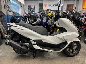 BRAND NEW HONDA PCX 125 TFT