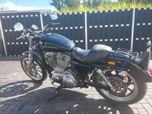 HARLEY-DAVIDSON SPORTSTER 883 SUPERLOW