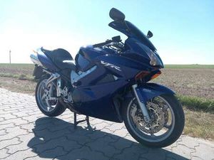 HONDA VFR 800