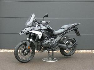 BMW R 1300 GS TRIPLE BLACK 5 PAKETE SCHALTASSISTENT