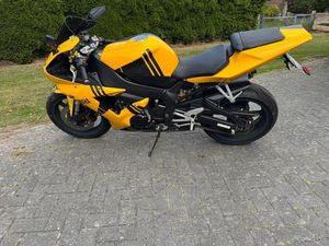 YAMAHA R1 RN09 BJ. 2002/03 TÜV NEU