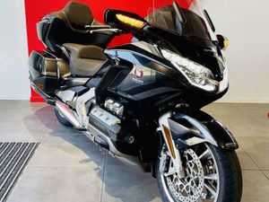 HONDA GL 1800 GOLDWING TOURING DCT 1833 CM3