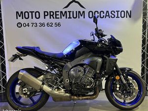 YAMAHA MT10