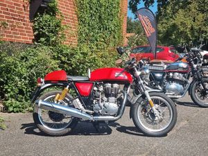 ROYAL ENFIELD CONTINENTAL GT 535 • 2017