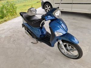 PIAGGIO CM3, 2010 GOD.