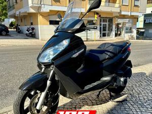 PIAGGIO XEVO X7