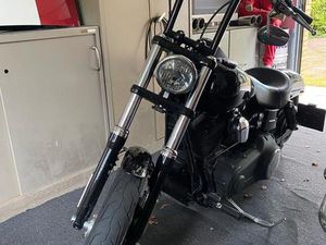 HARLEY DAVIDSON DYNA STREET BOB (2017), TAUSCH HUMMER H2