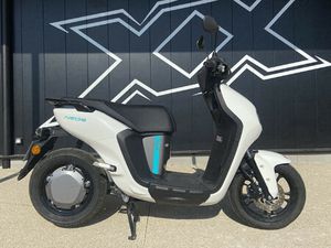 YAMAHA NEO'S 50 ELECTRIQUE 2 BATTERIES