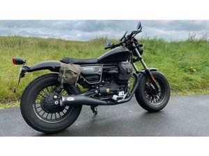 MOTO GUZZI V9 BOBBER