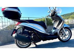 VENDO PIAGGIO MEDLEY 125 ABS (2021 - 24) USATA A GENOVA (CODICE 9804902) - MOTO.IT