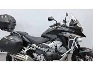 VENDO HONDA CROSSRUNNER TRAVEL EDITION ABS (2015 - 18) USATA A BAREGGIO (CODICE 9804994) - MOTO.IT