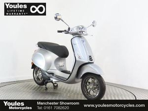 VESPA ELETTRICA MOT 70KM UK E5 L3 125 CVT EURO 5 124 CC