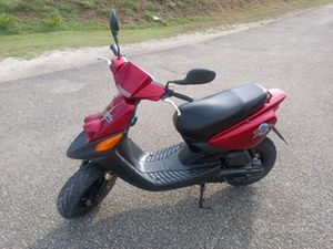 MBK BOOSTER NEXT GENERATION CON SOSPENSIONE TARGA