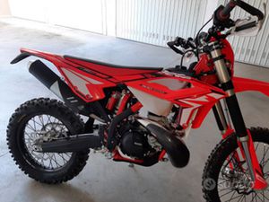 RR 300 MY 2024 BETAMOTOR