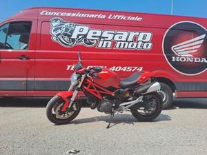 DUCATI MONSTER 696 ABS