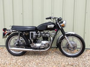 TRIUMPH BONNEVILLE 650 T120 R 1971 TAX & MOT EXEMPT, A VENDRE