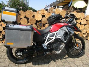 BMW F800 GS ADV, KOFFER, VIEL ZUBEHÖR, TIEFERGELEGT