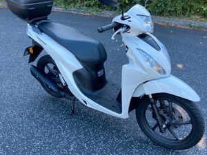 HONDA VISION 110 MOTORROLLER