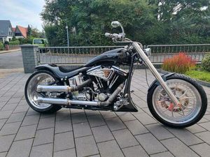 HARLEY DAVIDSON SOFTAIL CUSTOM