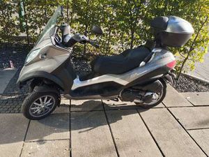 PIAGGIO MP3 400