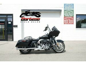 2016 HARLEY-DAVIDSON® FLTRXS ROAD GLIDE® SPECIAL
