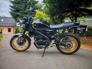 YAMAHA XSR125 LEGACY