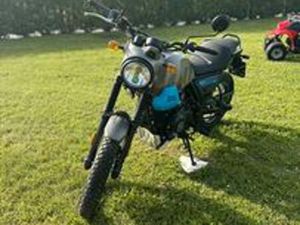 ROYAL ENFIELD SCRAM 411