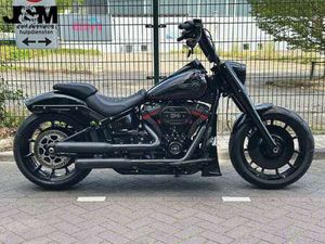 HARLEY-DAVIDSON FAT BOY FLFB SOFTAIL ZWART
