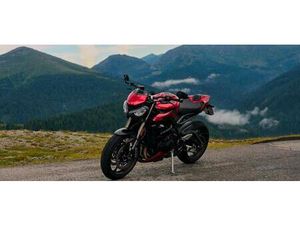 TRIUMPH STREET TRIPLE 765RS (UNIKAT/CARBON/SEHR GEPFLEGT)!