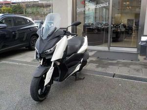 YAMAHA X-MAX 300 ANNO 2017 BIANCO
