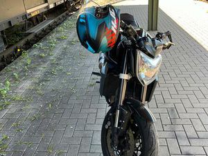 YAMAHA FZ1