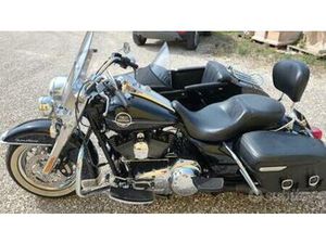 HARLEY-DAVIDSON ROAD KING C.V.O. - 2010