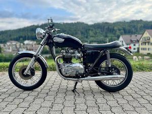 TRIUMPH T140 V VETERAN, TOP GEPFLEGT, FRISCH GEPRÜFT CANTON BERNE -