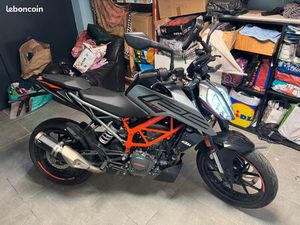 KTM DUKE 125 CC - 2022