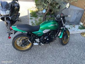 KAWASAKI Z 650RS