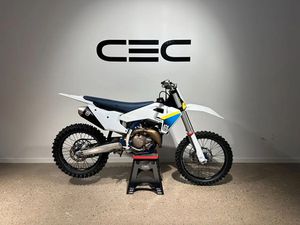 HUSQVARNA FC 450 0% RÄNTA 38 • 2025