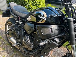 YAMAHA XSR 700 LEGACY