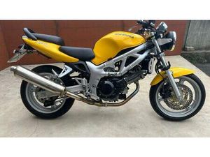 VENDO SUZUKI SV 650 (1999 - 02) USATA A BARGE (CODICE 9806306) - MOTO.IT