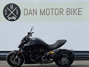 DUCATI DIAVEL DARK